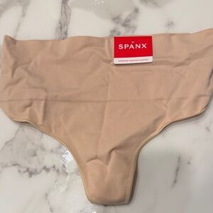SPANX Women's Everyday Shaping Panties Tan Shapewear
